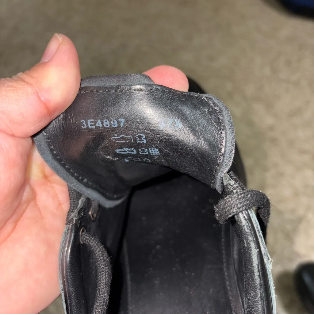 Vintage 3E4897 Prada Leather Women's Sneakers Black - Image 8