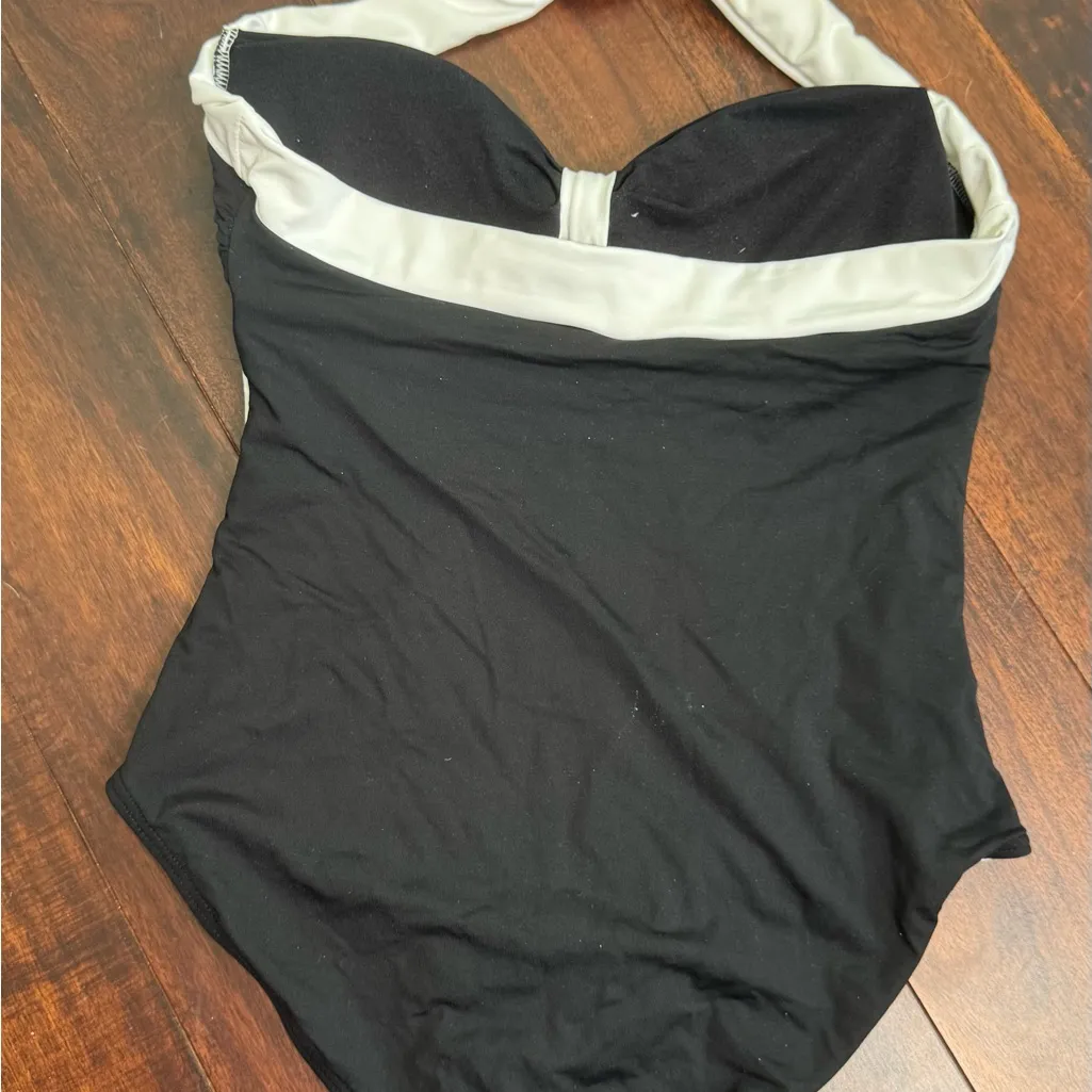 NIP TUCK Swim Women Color Block Black and White One Piece Swimsuit Size 6 - Image 7