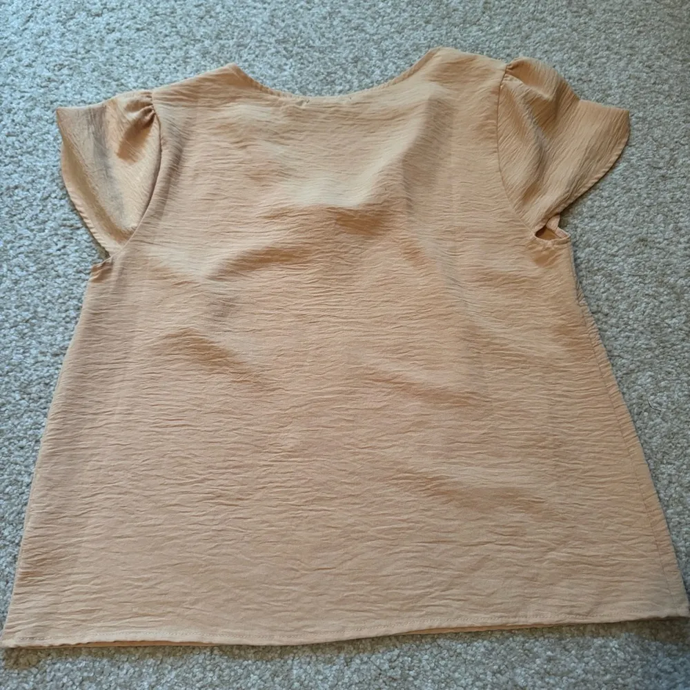 Women's Peach Top - Image 3