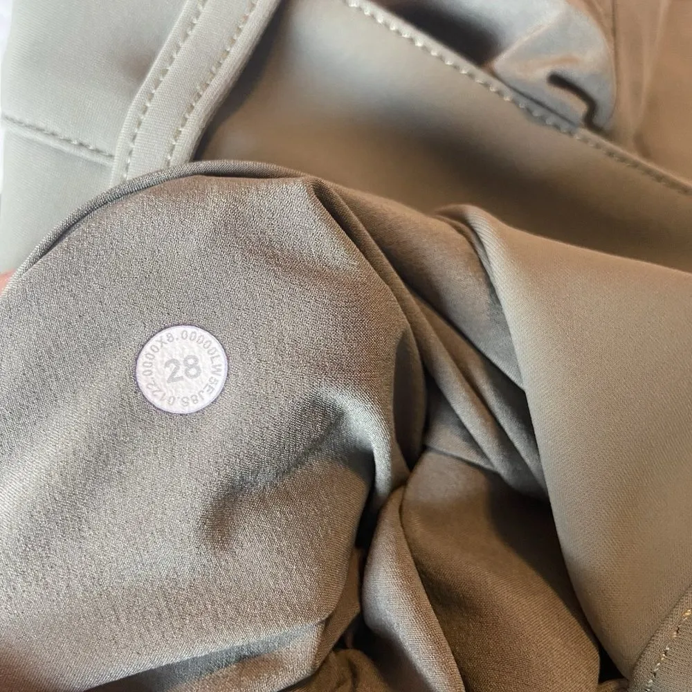 Lululemon City Sleek Slim - Image 7