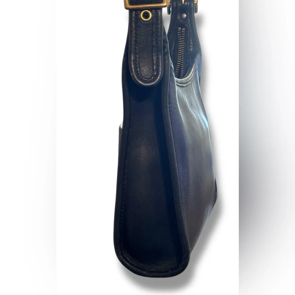 Vintage Coach Legacy Small Zip Black Leather Crossbody - Image 6