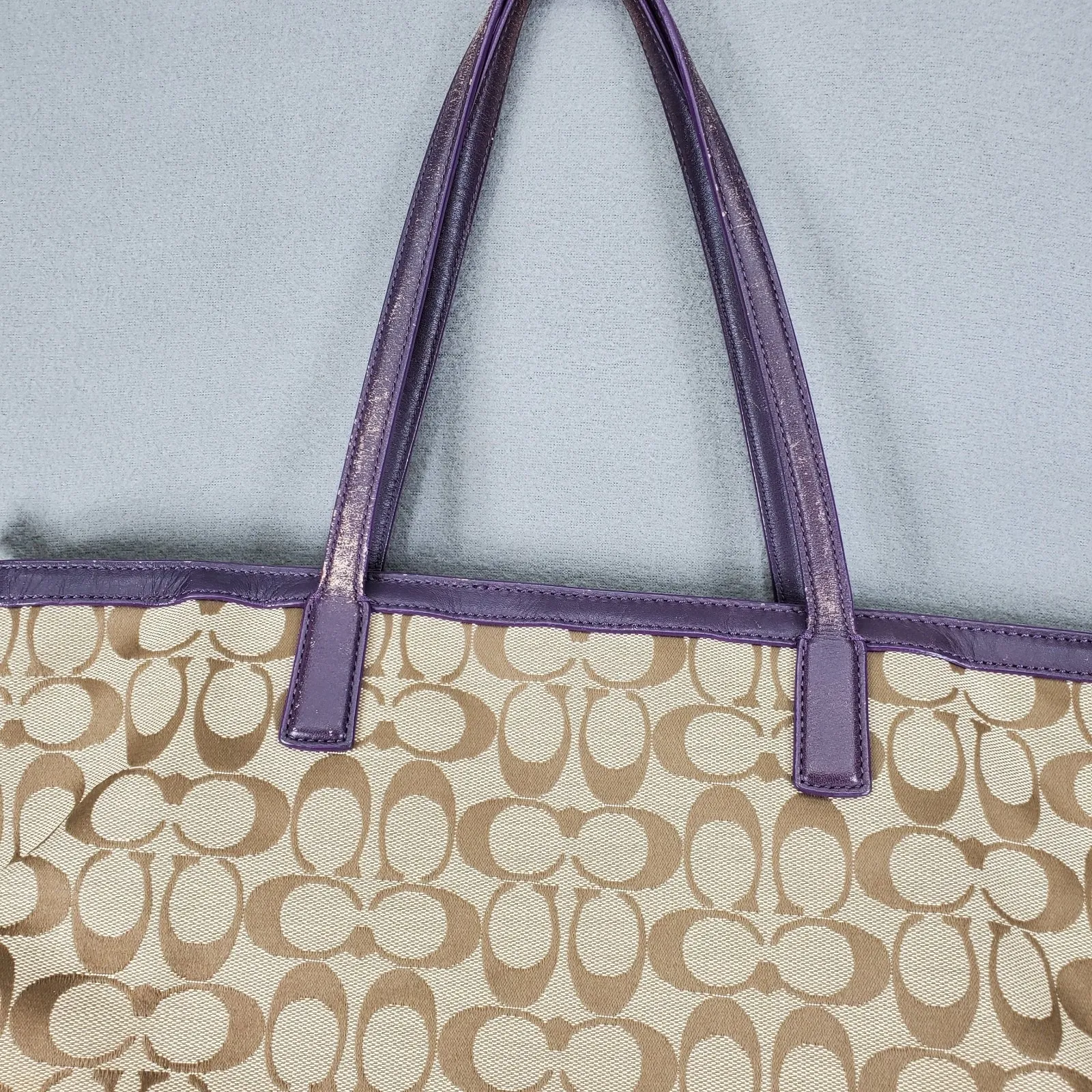 Coach 23465 Weekender Signature C Medium Zip Tote Khaki Jacquard Purple - Image 8