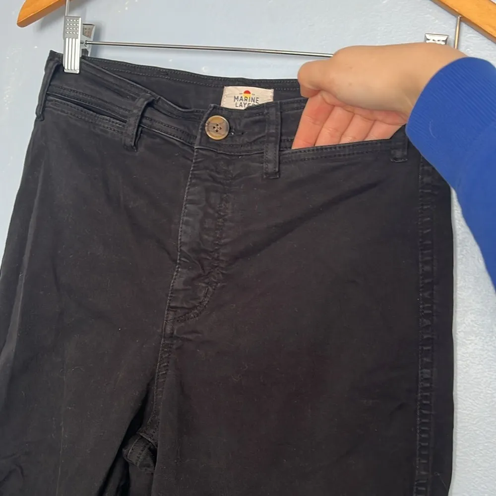 Marine Layer Bridget Crop Hi Rise Cotton Pant in Faded Black - Image 5