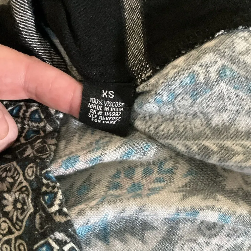 Tolani Collection Long-Sleeve Button Plaid Tunic Black/White - Image 9