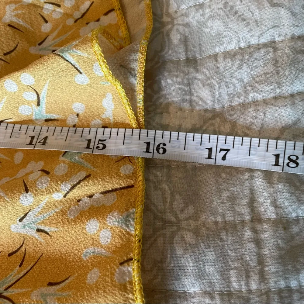 Zaful Yellow Floral Spaghetti Strap Ruffle Peplum Crop Top - Image 31