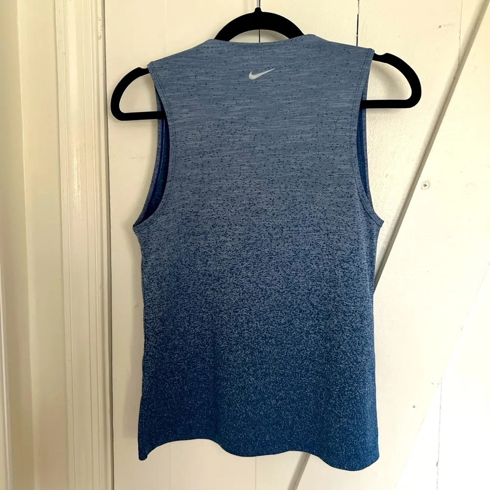 Nike Medalist Dri-Fit Running Tank Women’s Size M - Image 5