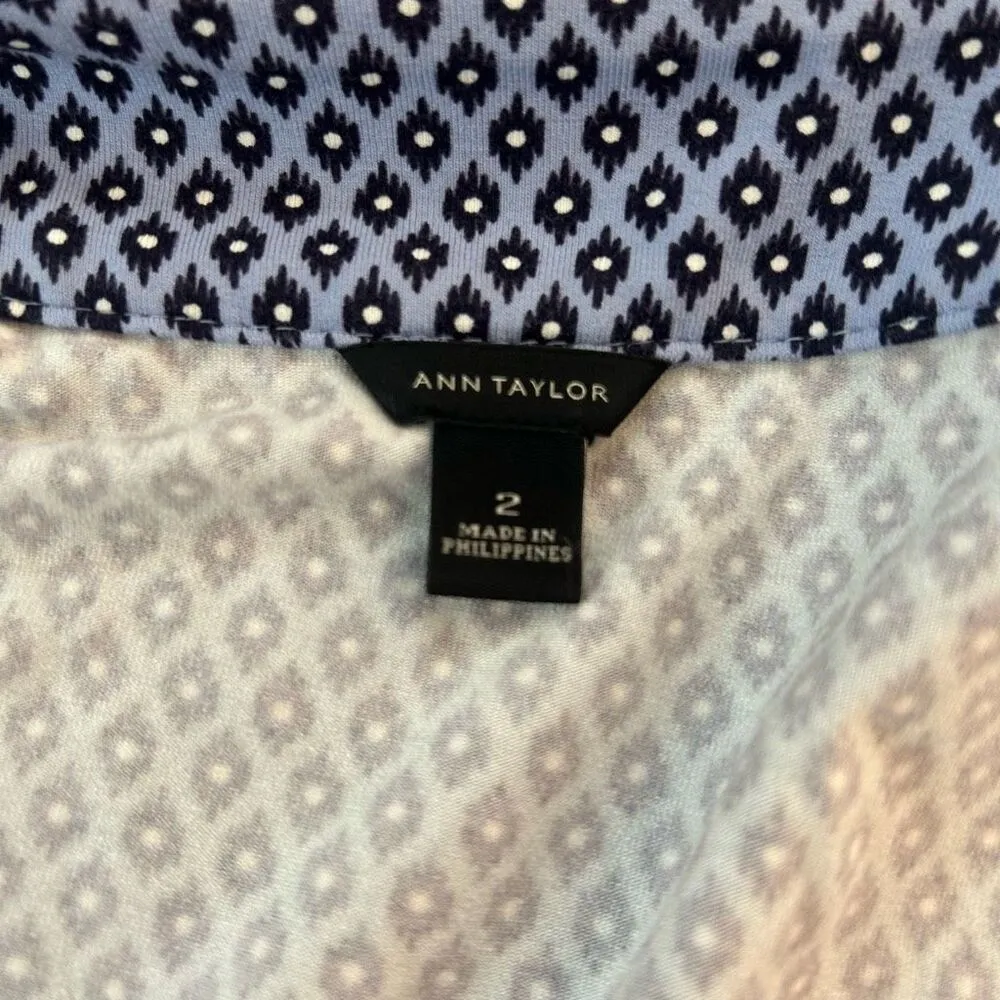 Ann Taylor 3/4 sleeve blue print slinky stretchy true Wrap Dress Size 2 - Image 8