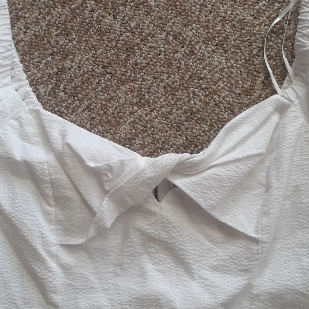 1. State Present Nature Puff Sleeve White Top SIZE M - Image 2