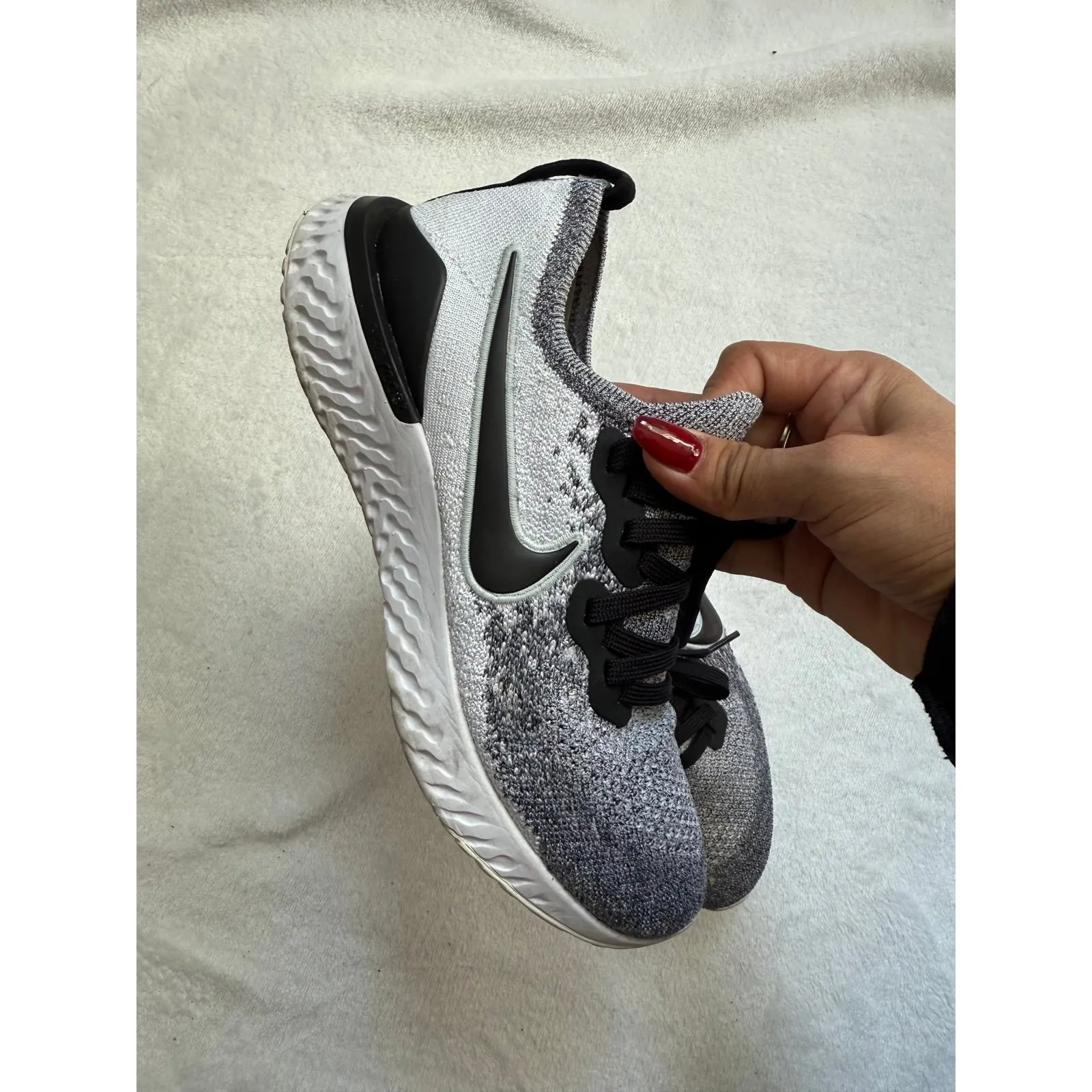Nike Epic React Flyknit 2 'Oreo' running shoes - Image 5