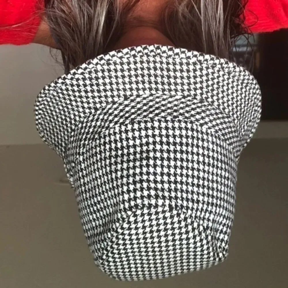 91 Houndstooth Black & White Bucket Hat - Image 4