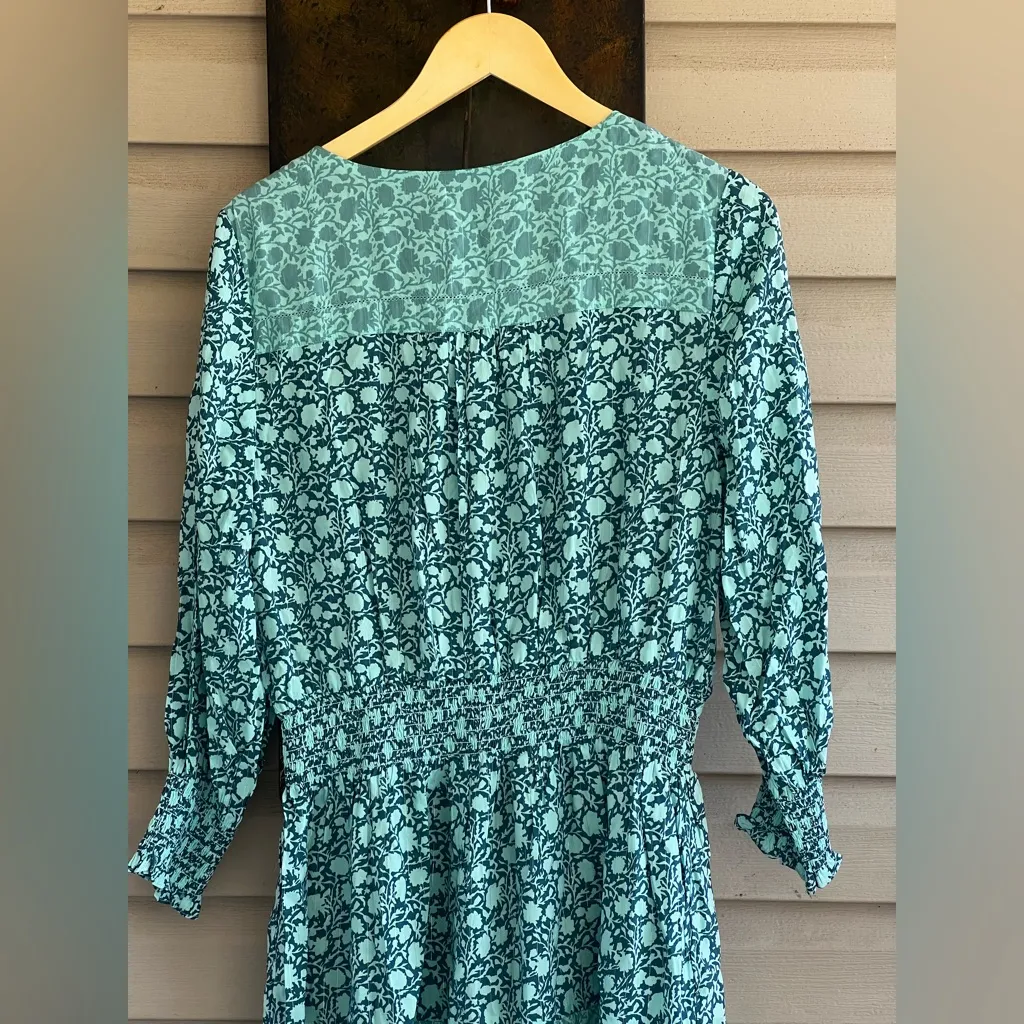 Vineyard Vines Floral Smocked Mini Dress - Image 13