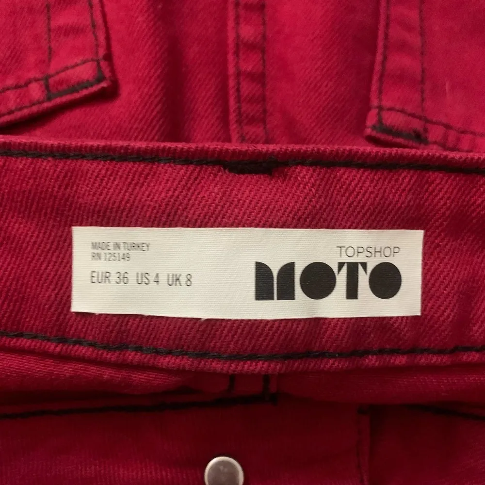 Topshop Moto red denim mini skirt size 4 - Image 4