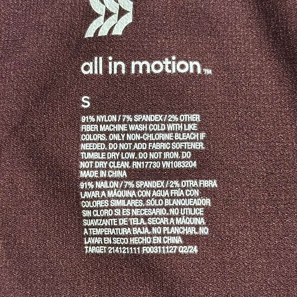 All In Motion size small pullover long sleeve tight fit cropped active top shiny - Image 5