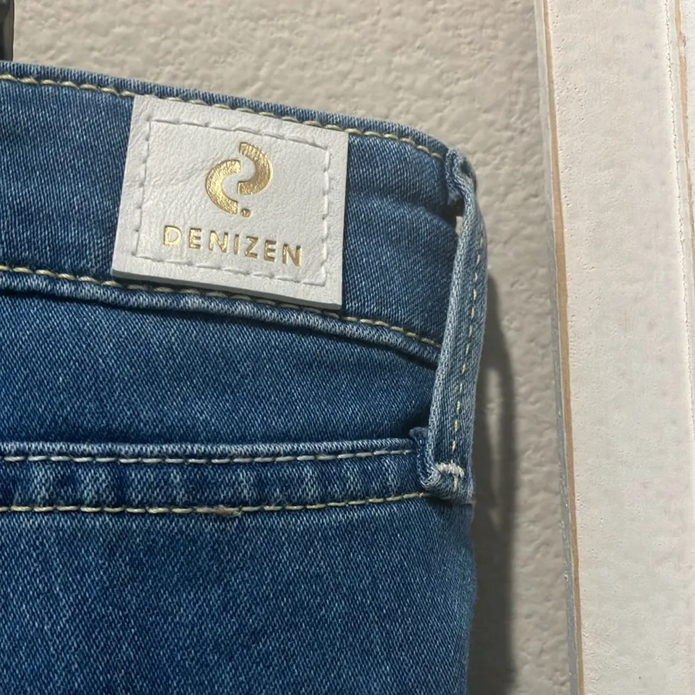 Denizen Levi’s jegging light wash distress - Image 5