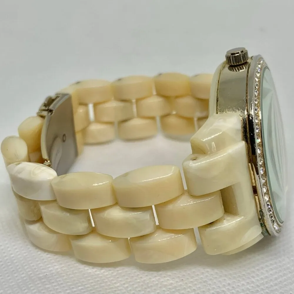 Chico’s women watch gold tone 43mm rhinestones quartz analog size 7.5” running - Image 6