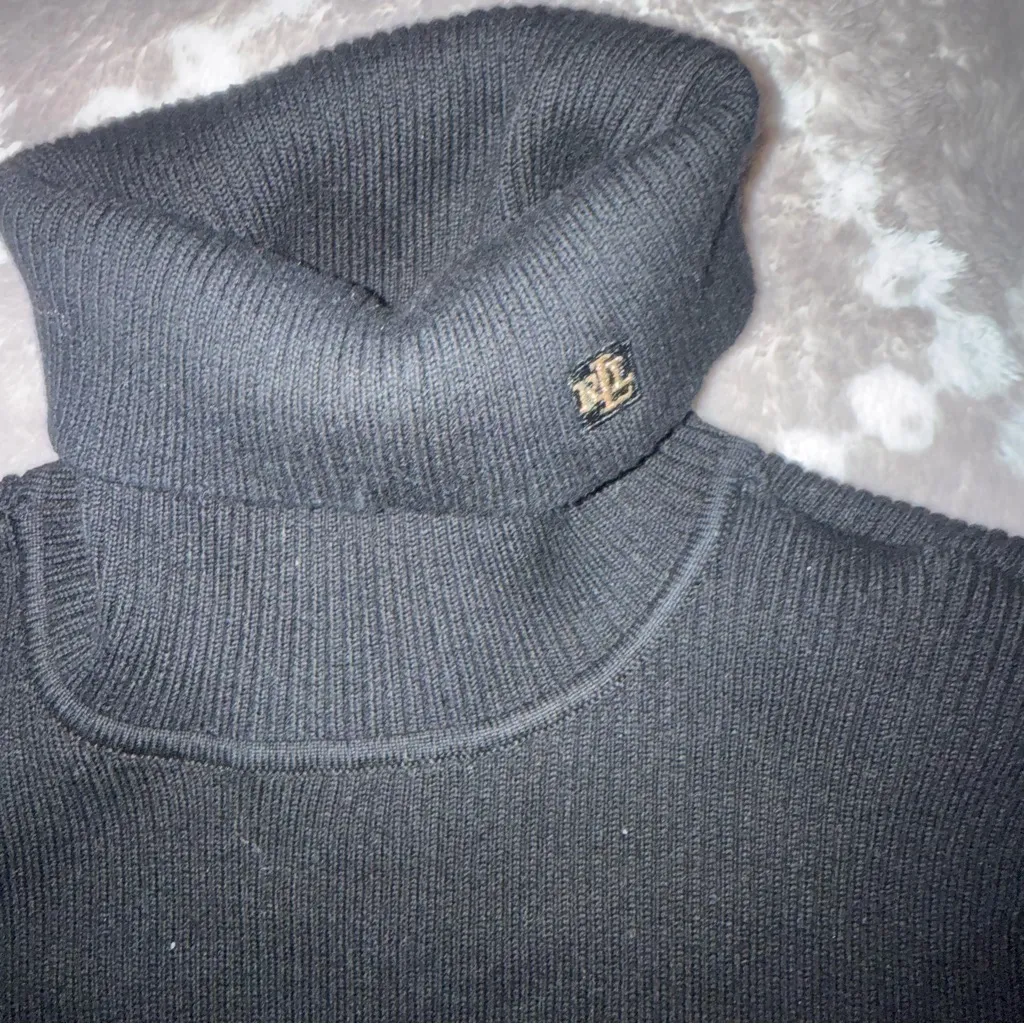 Ralph Lauren Black and Gold Women's Turtleneck Sweater - Image 4