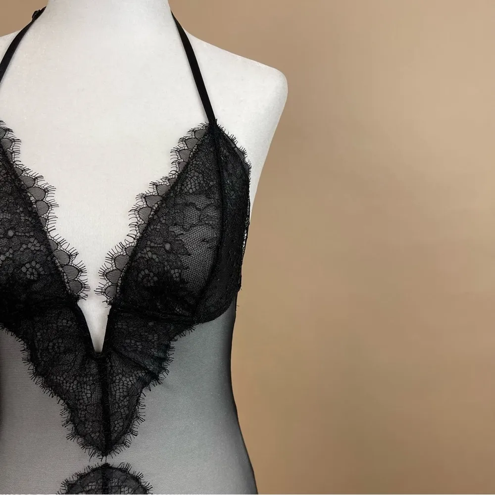 Victoria's Secret Medium Sheer Lace Teddy Thong Bodysuit Deep V Front - Image 14