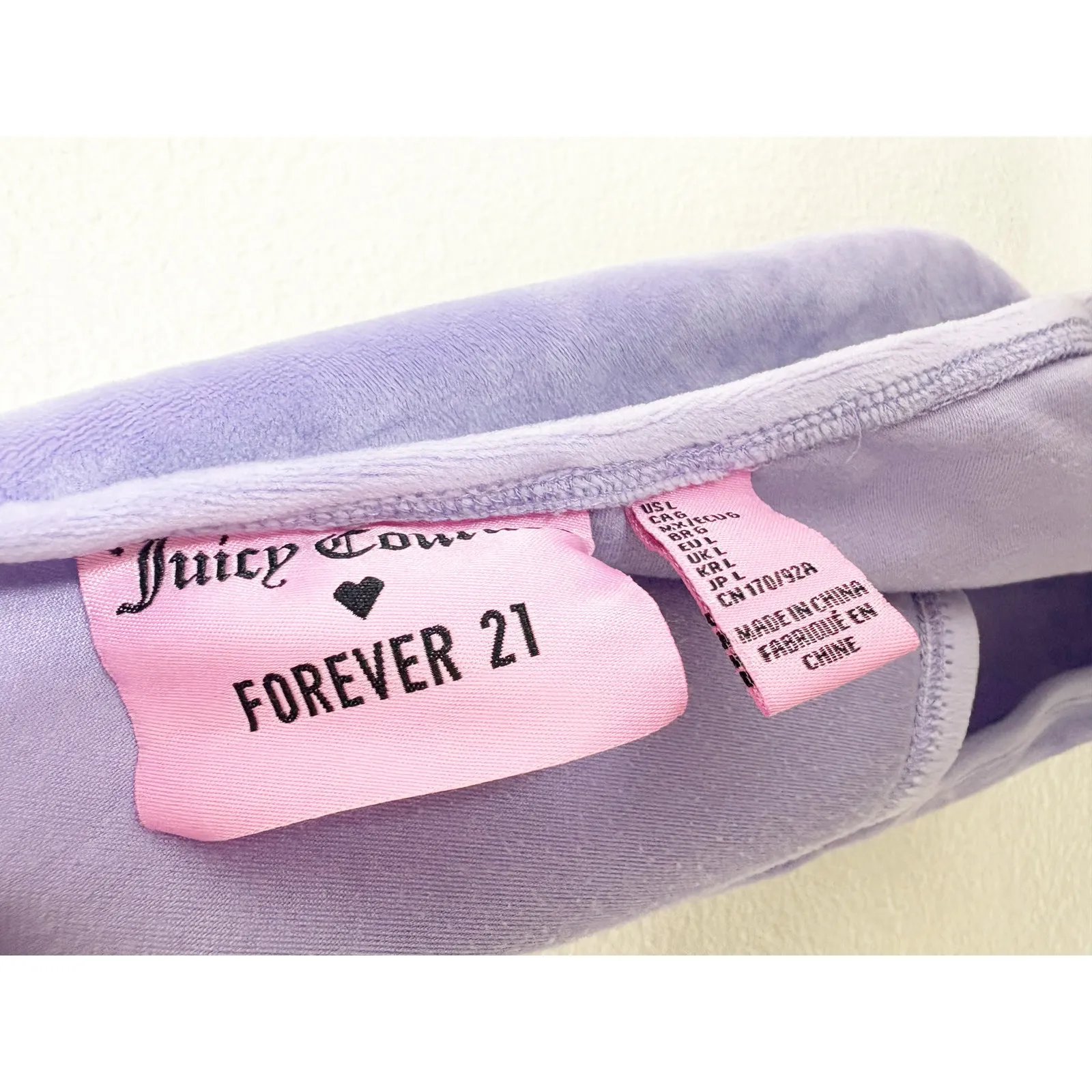 Vintage Y2K Juicy Couture X Forever 21 Purple Velvet Rhinestone Crop Top Large - Image 6