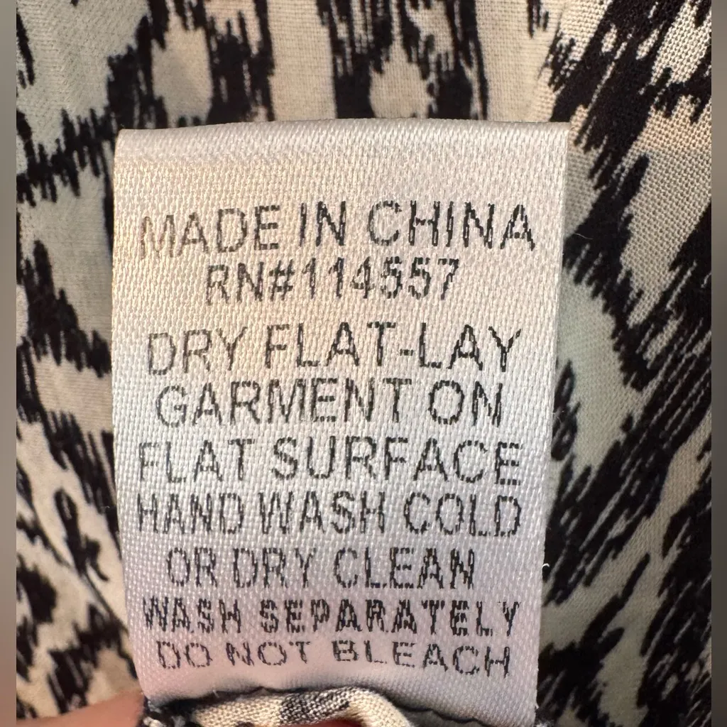 Maeve | Anthropologie | Black/ White Boho Graphic Embroidered Blouse | Sz Small - Image 5