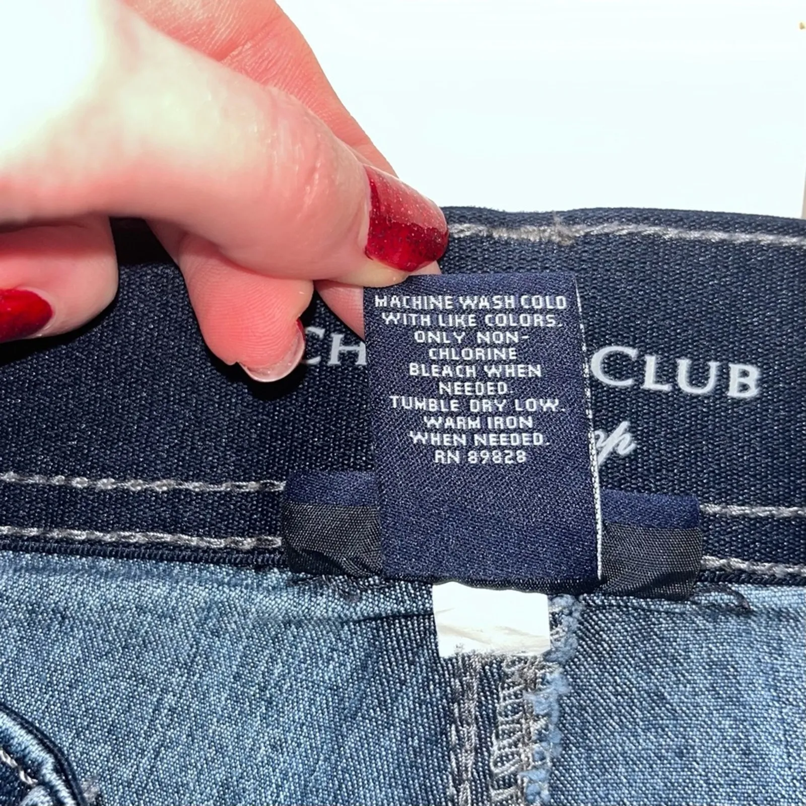 Gloria Vanderbilt Amanda Straight Leg Blue Jean Size 12 - Image 5