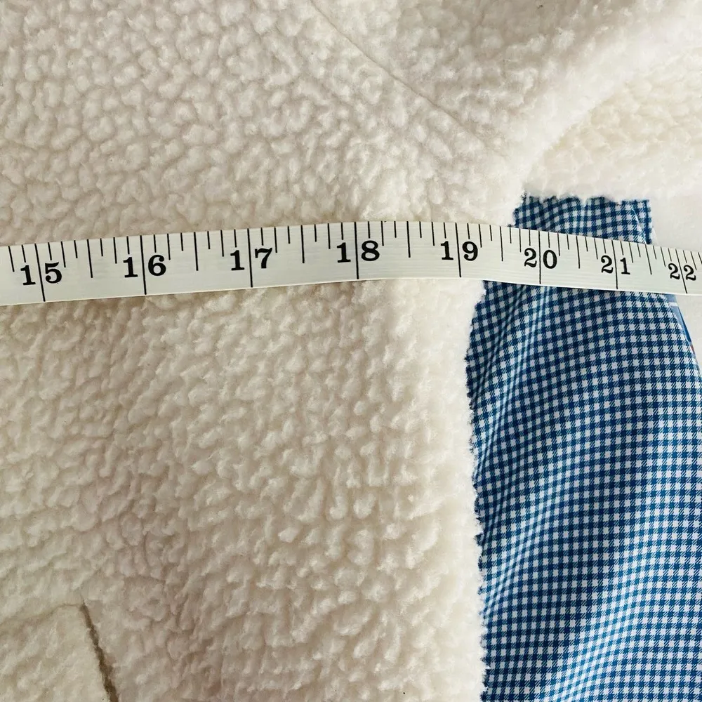 Zyia Active Flying V White Fuzzy Sherpa Fleece Full Zip Jacket Size Small - Image 4