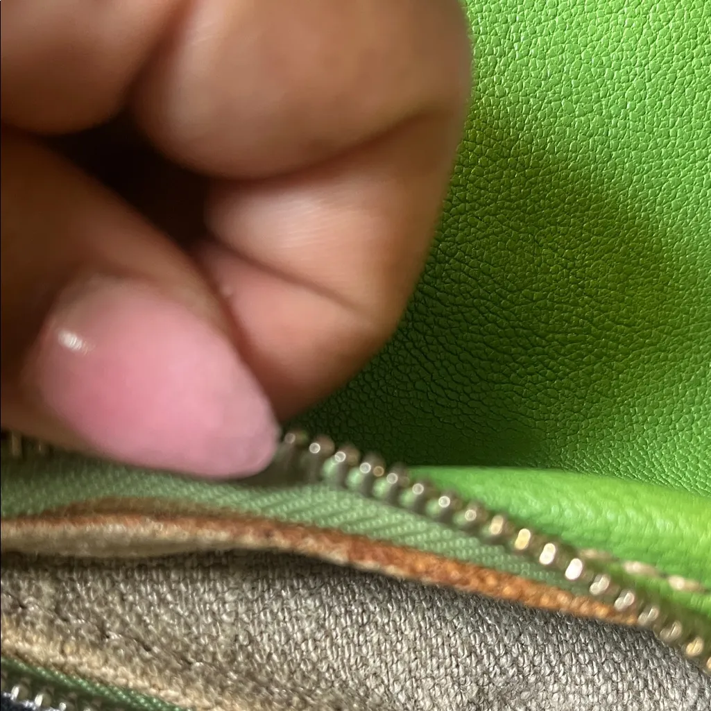 Barneys New York Vibrant Green Hobo Bag - Image 12