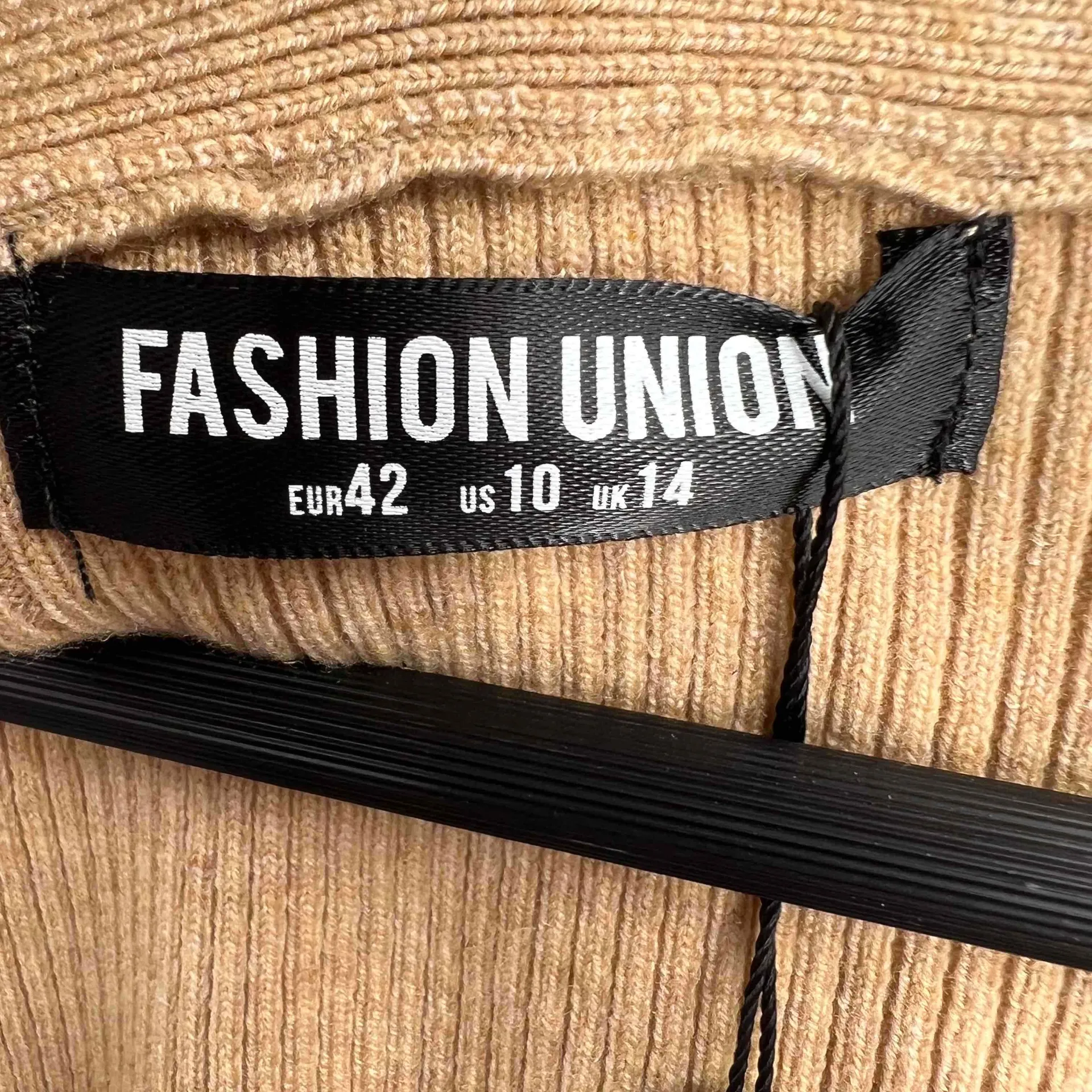 Fashion Union Cardigan Sweater Neutral Tan Ribbed Knit Open Twist Front 10‎ - Image 5