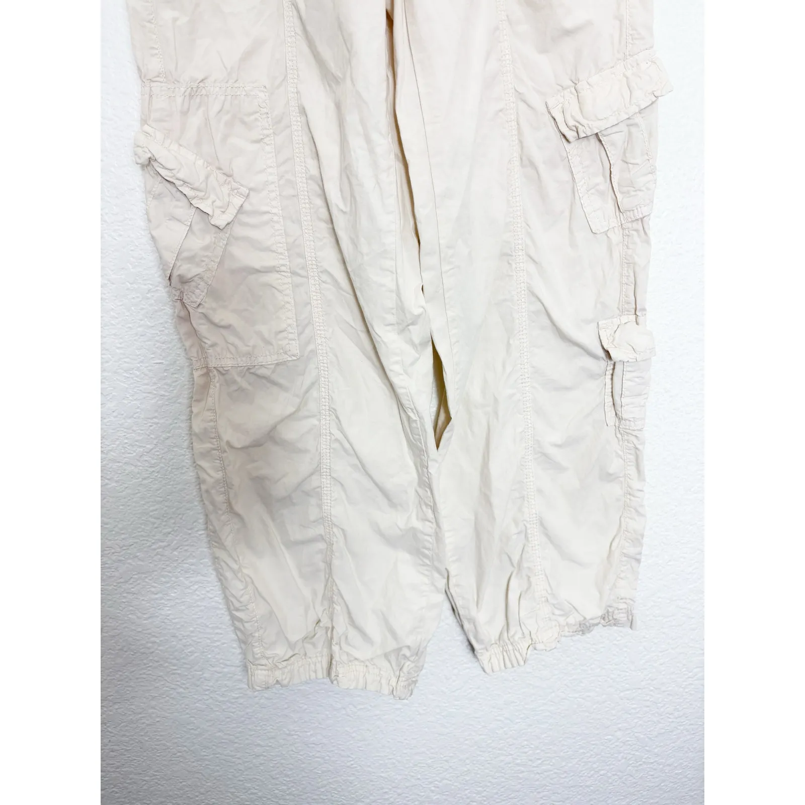Urban Outfitters BDG Cream Y2K Cargo Pants Size XS Streetwear Baggy - Image 10