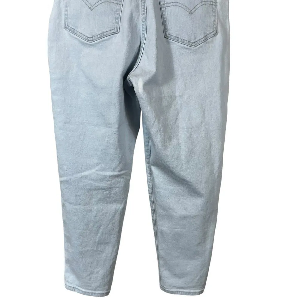 Levi’s SilverTab Light Wash Mom Jean - Image 16