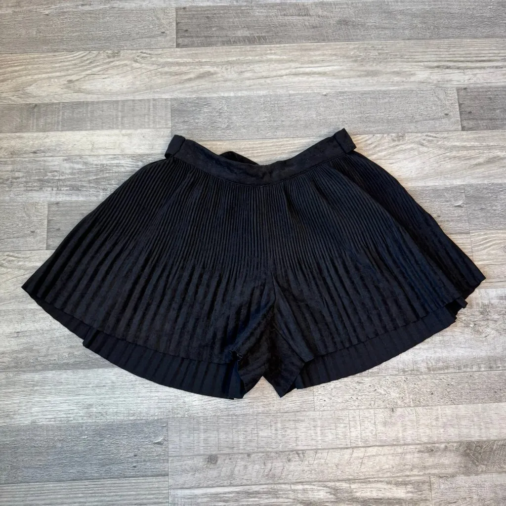 Zara NWT pleated shorts belted size small A50 - Image 2