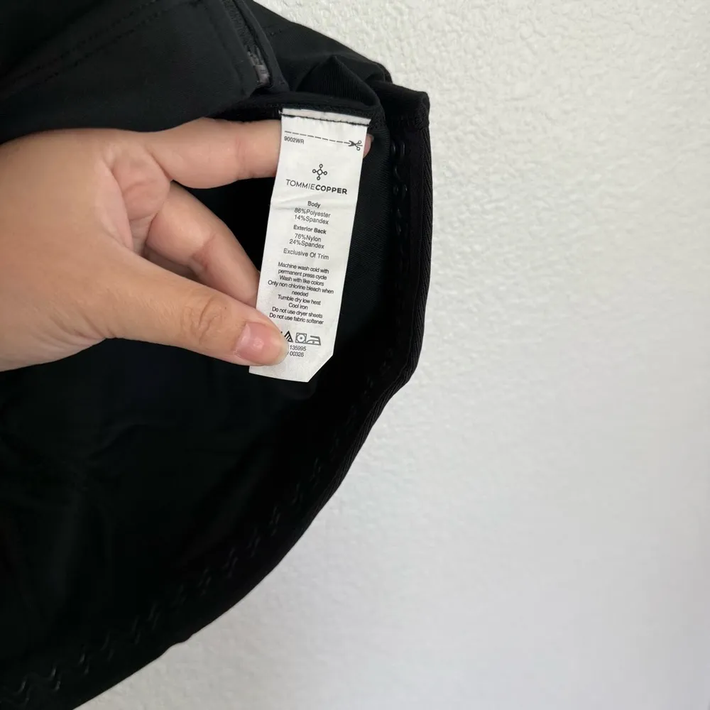 NWT Tommie Copper Full Back Support Shirt Women's Short Sleeve 2XL in Black Size 2X - Image 5