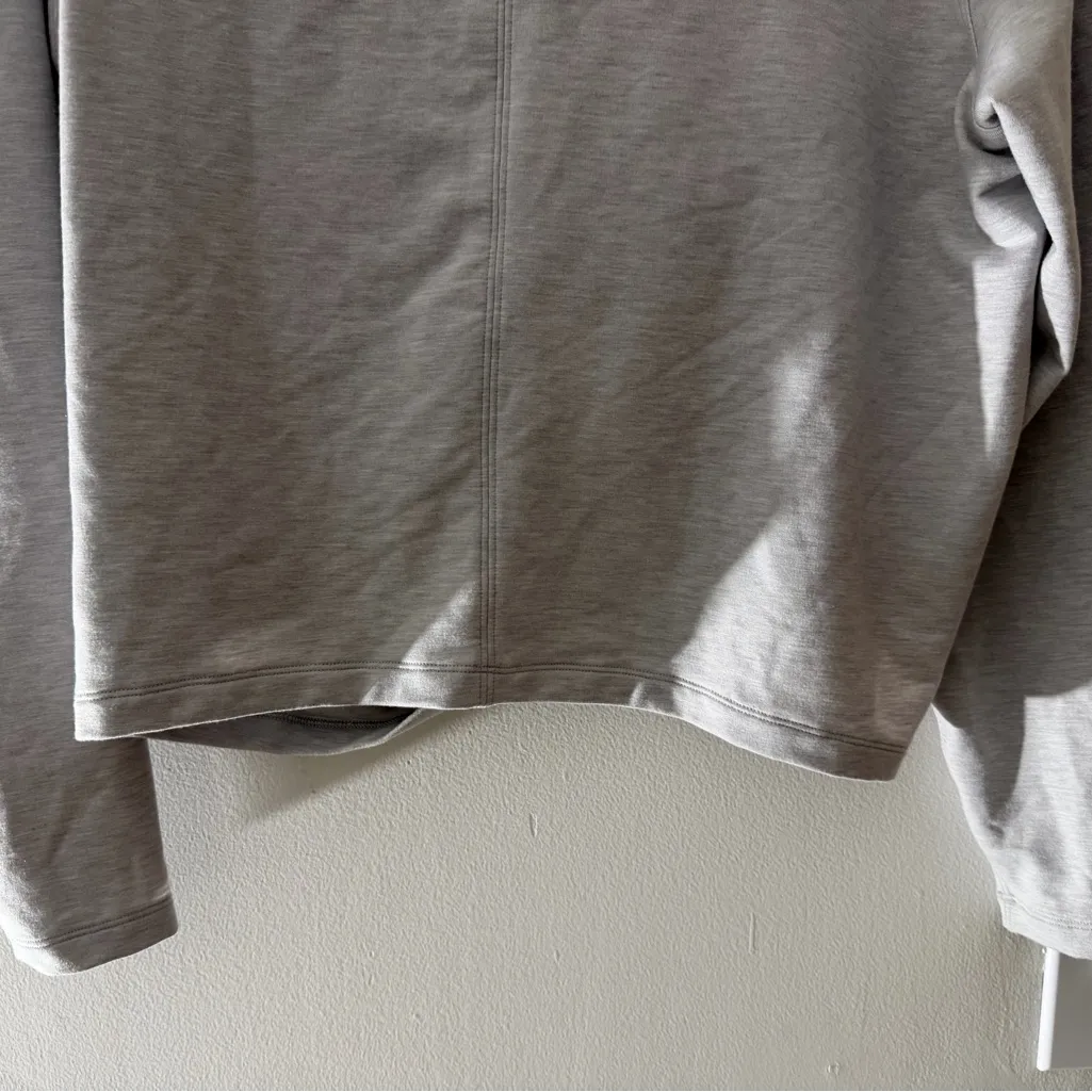 Lululemon Tuck & Gather Pullover in Heathered Mod Stargaze Silver Size Medium - Image 12