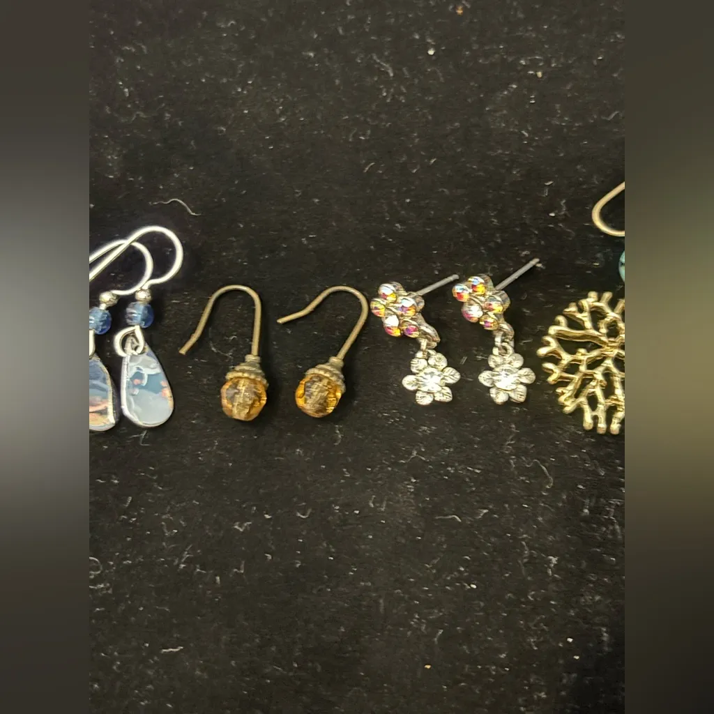 Five preloved small Gold and Silver Earrings Set - Image 2
