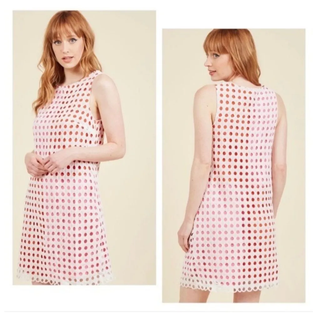 ModCloth 1X XL Fluent In Finesse Shift Dress Valentine’s Day Red White Eyelet - Image 3