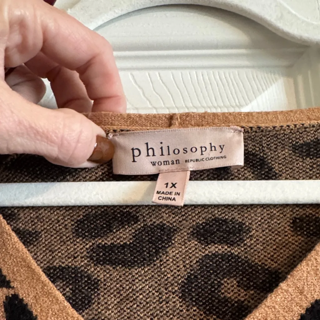Philosophy Tan and Black Leopard V-Neck Sweater - Image 2