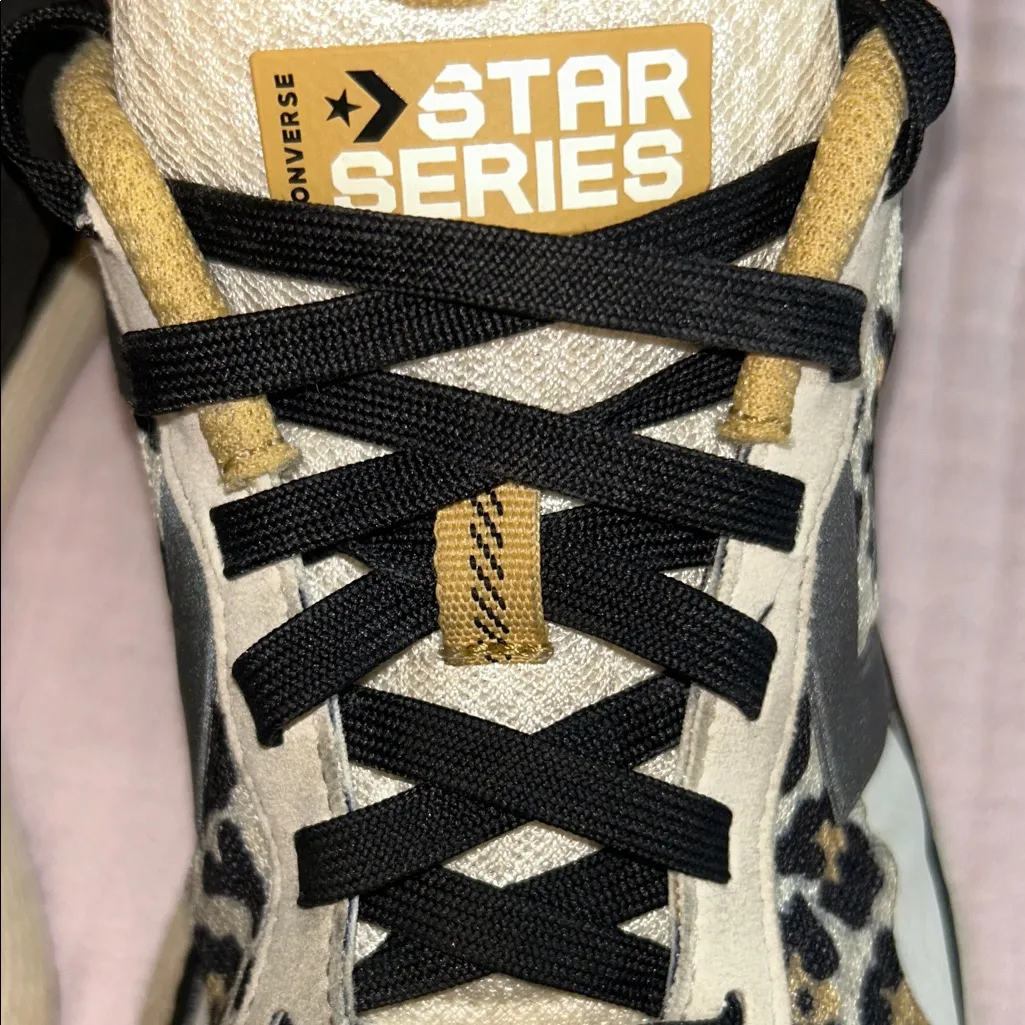 Converse Nike Collab Size 7.5 Leopard Print Sneakers - Image 4