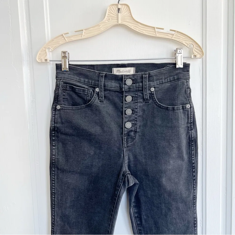 Madewell • 10" High-Rise Skinny Jeans in Berkeley Black: Button-Through Edition - Image 4