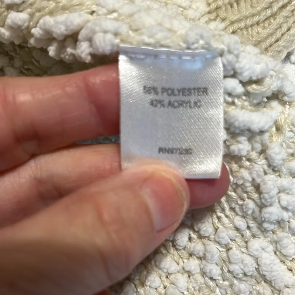 Almost Famous Beige Sweater Crewneck Popcorn Comfy Womens Small Fits XS - Image 7