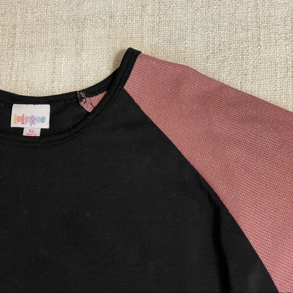 LuLaRoe Women’s 3/4 Sleeve Top - Image 3