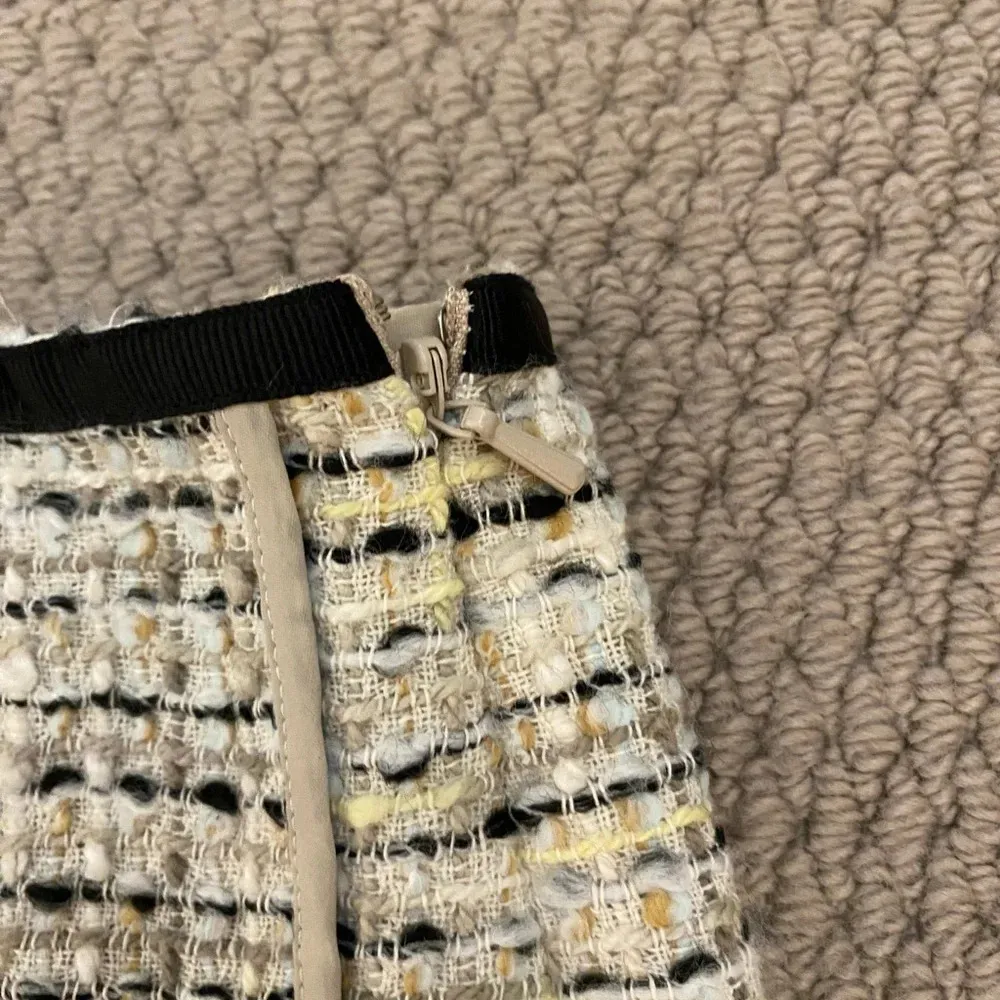 Etcetera preowned size 12 boucle skirt - Image 2