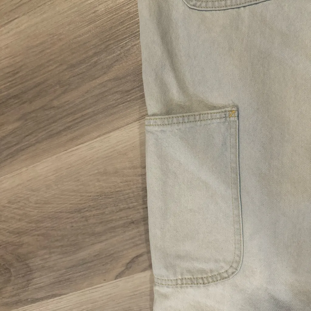 Dickies Women’s 30x32 Light Wash High Rise Straight Leg Jeans - Image 8