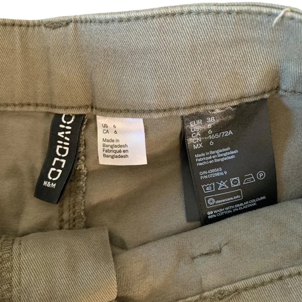 DIVIDED women's size 6 military green shorts - Image 2