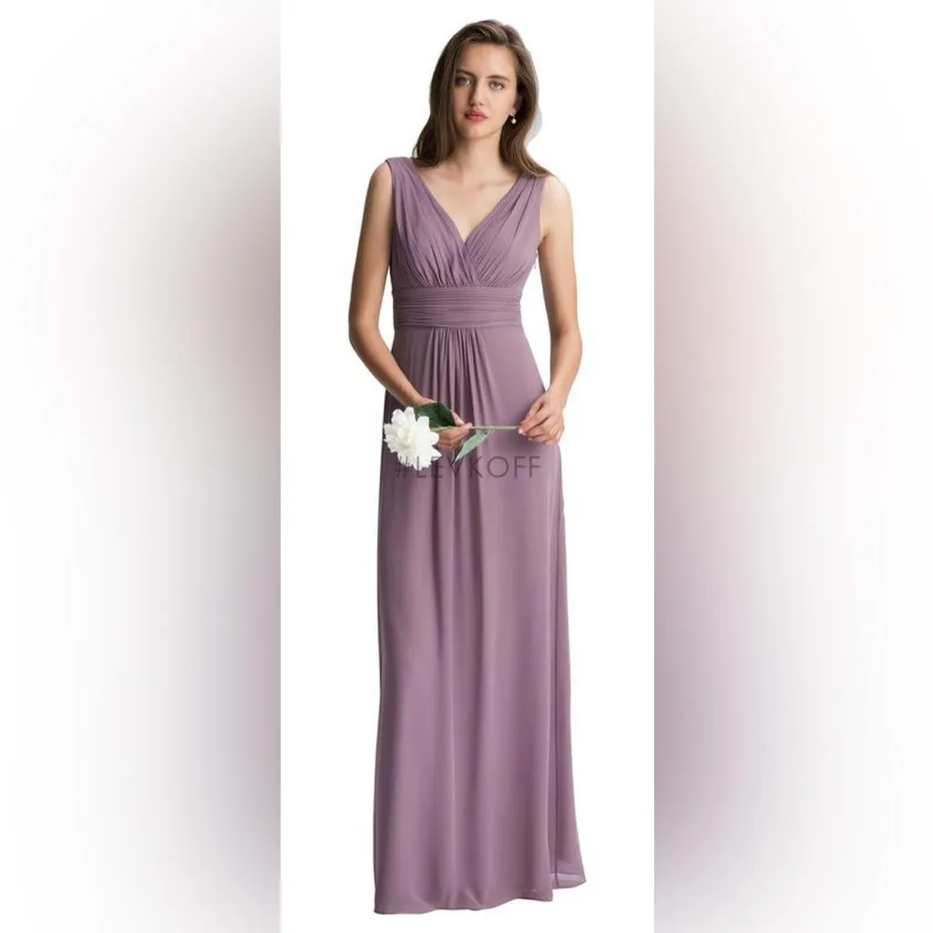 Elegant Lavender Sleeveless Dress - Image 11