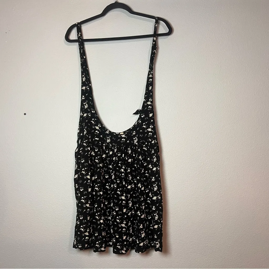 Free People Saturday Scooped Jumper Black White Dainty Floral Size Large - Image 2