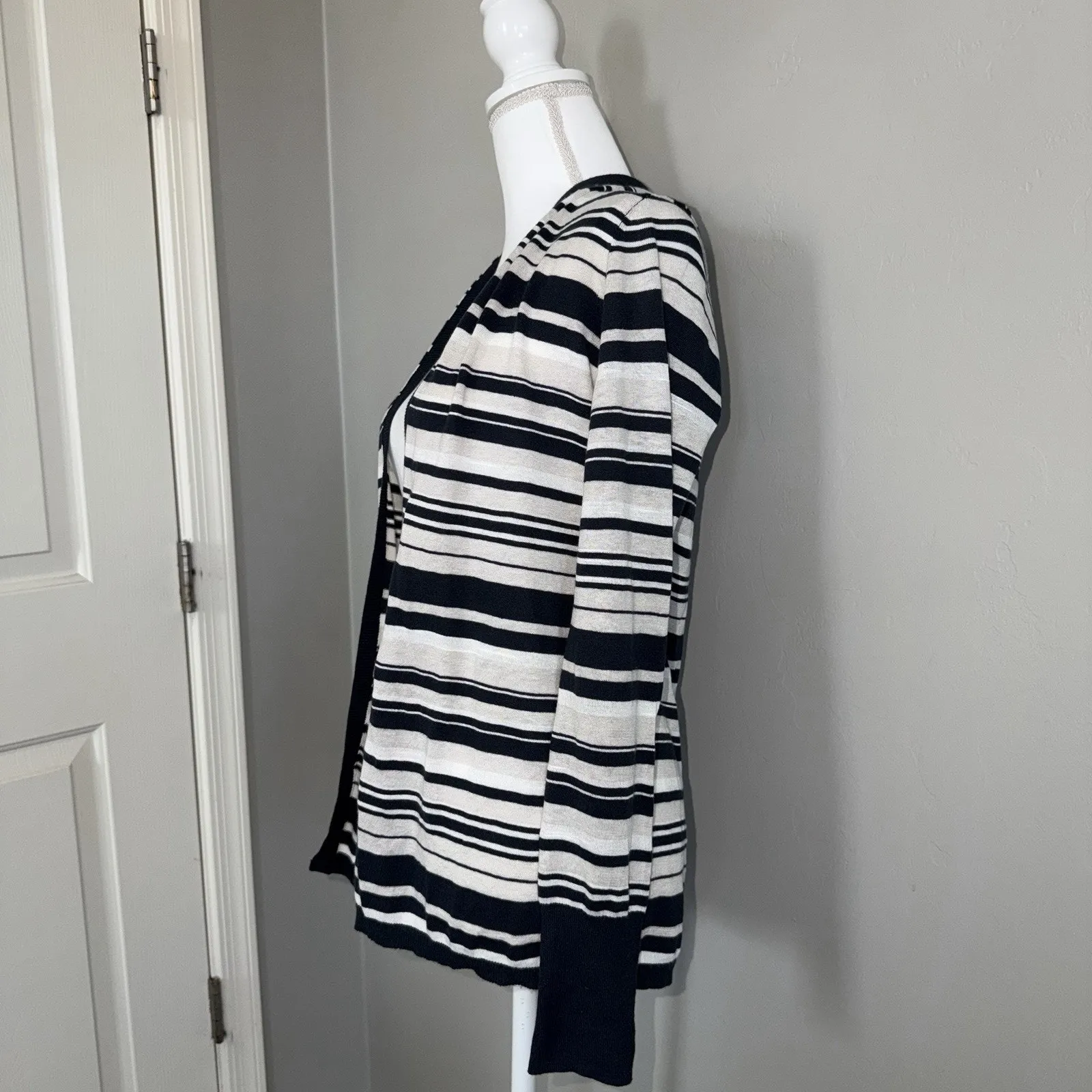 NWT Banana Republic Linen Cotton Blend Stripe Open Front Cardigan Sz M Tan Black - Image 2