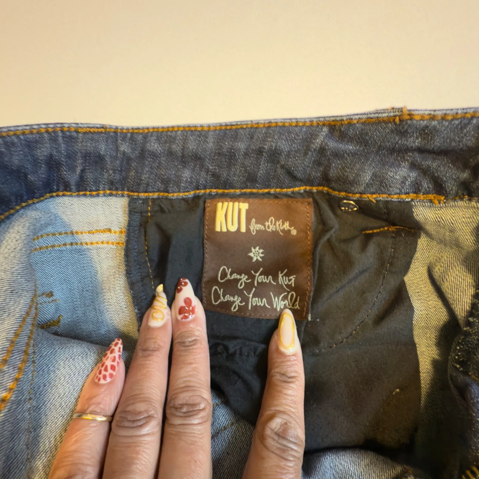 KUT From The Kloth Bardot Skinny Boyfriend Straight Leg Crop Jeans Size 8 Denim - Image 10