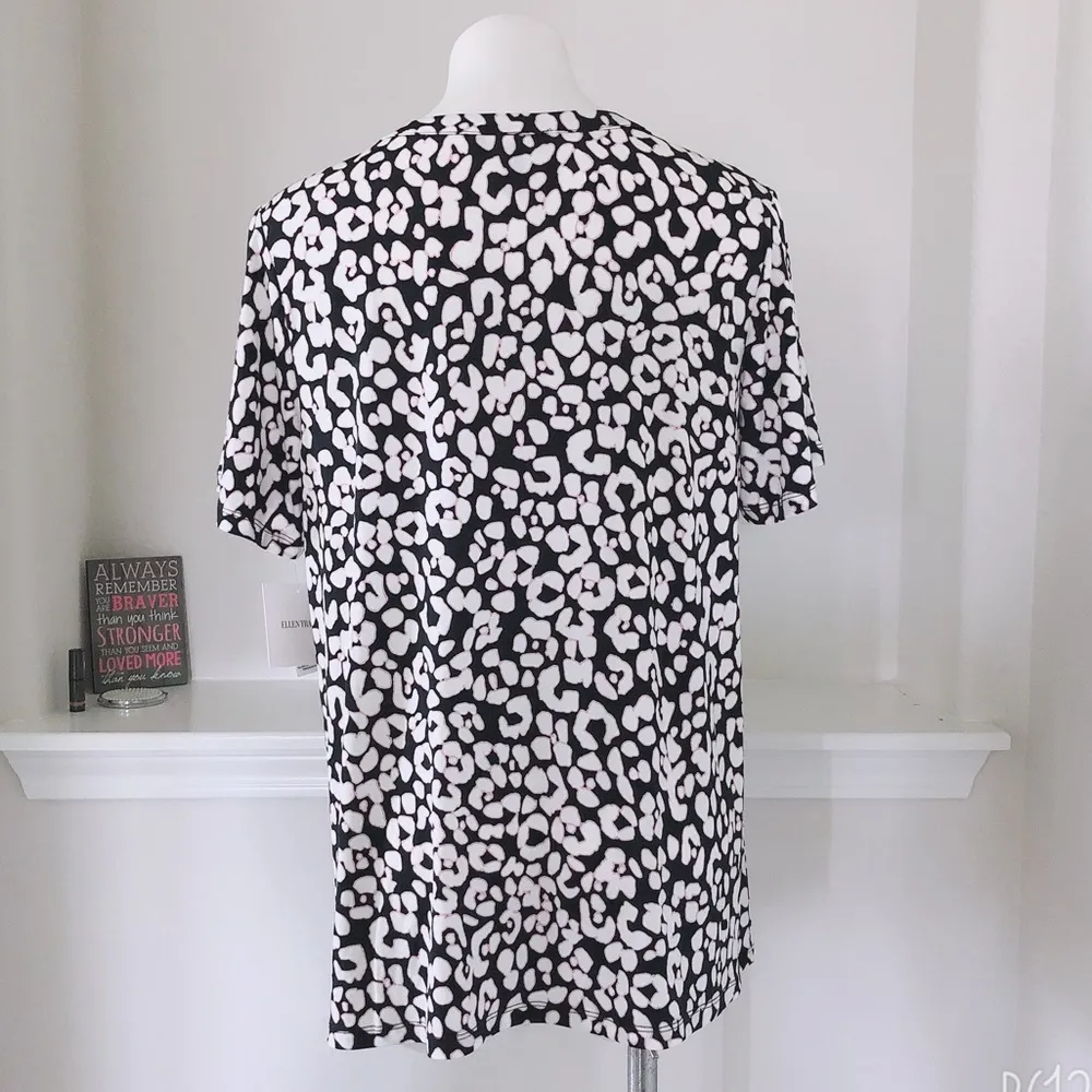 Ellen Tracy Blouse Bali Animal Print V-Neck Top Size L New w/Tag $69.50 - Image 4