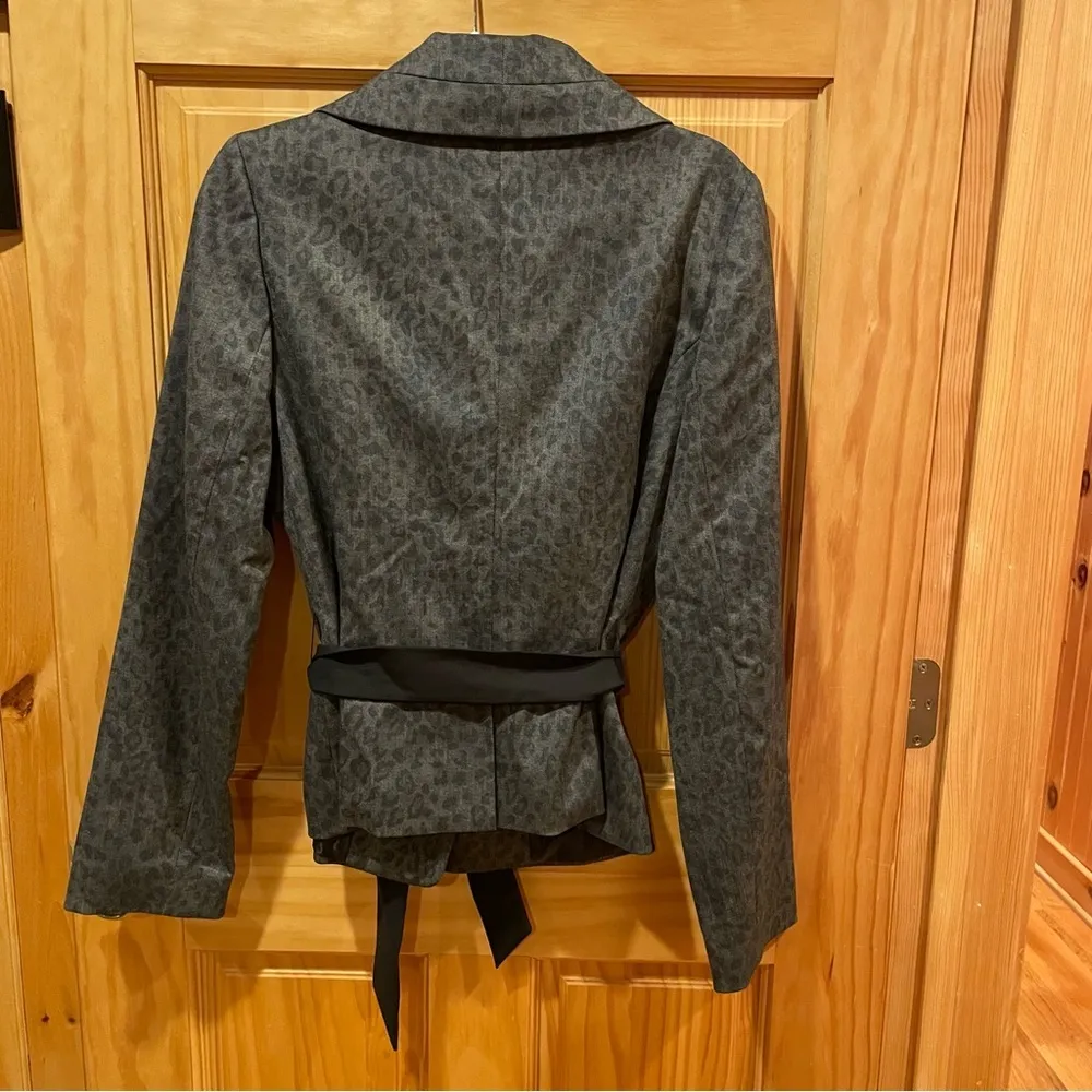 Classiques Entier women’s vintage blazer jacket with a leopard print used size L - Image 2