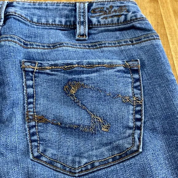 Silver Jeans  30/31 Tina - Image 2