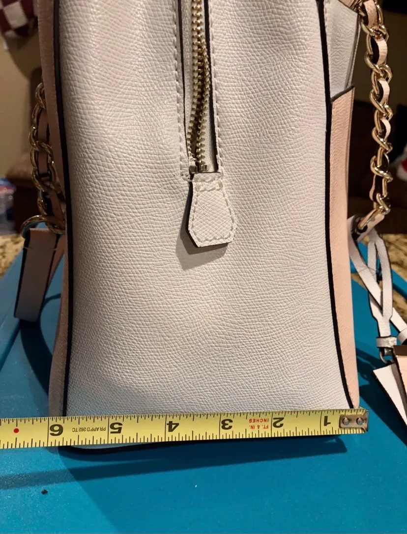 NWT Pink And White Purse - Image 9